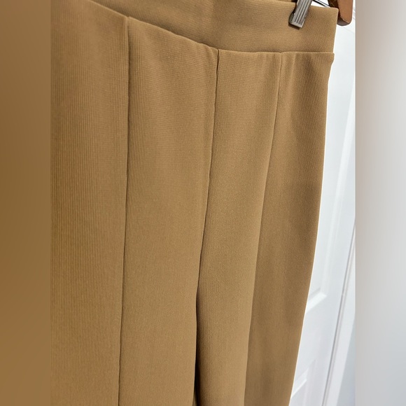 Zara Front slit ribbed high waisted leggings. Size S. - Picture 3 of 4